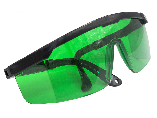 Защитные очки