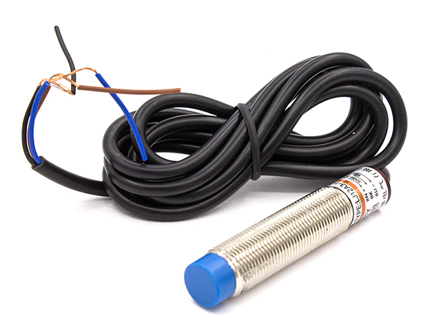 Концевой индуктивный датчик LJ12A3-4-Z/BY