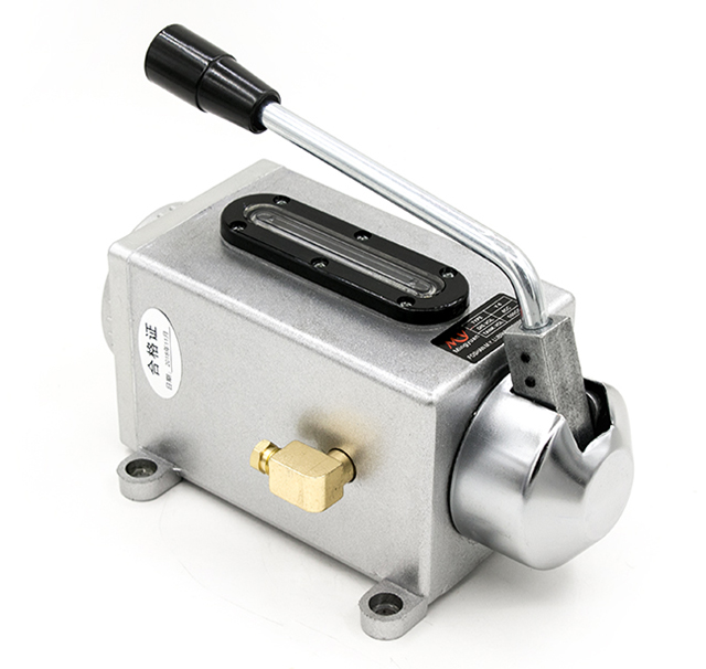 Ручной насос для смазки Y-8 500cc 6mm