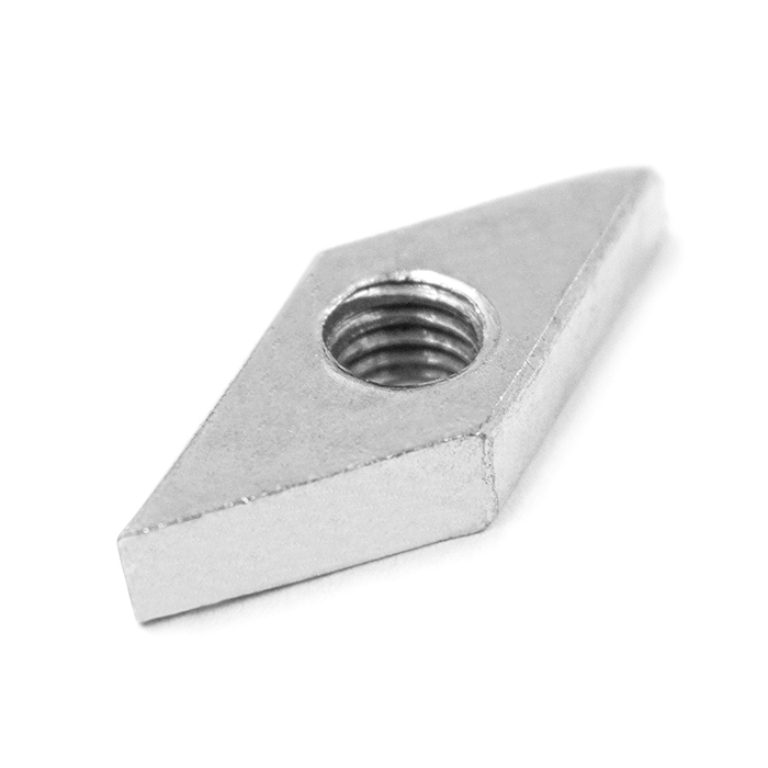 Ромб-гайка М5, паз 8