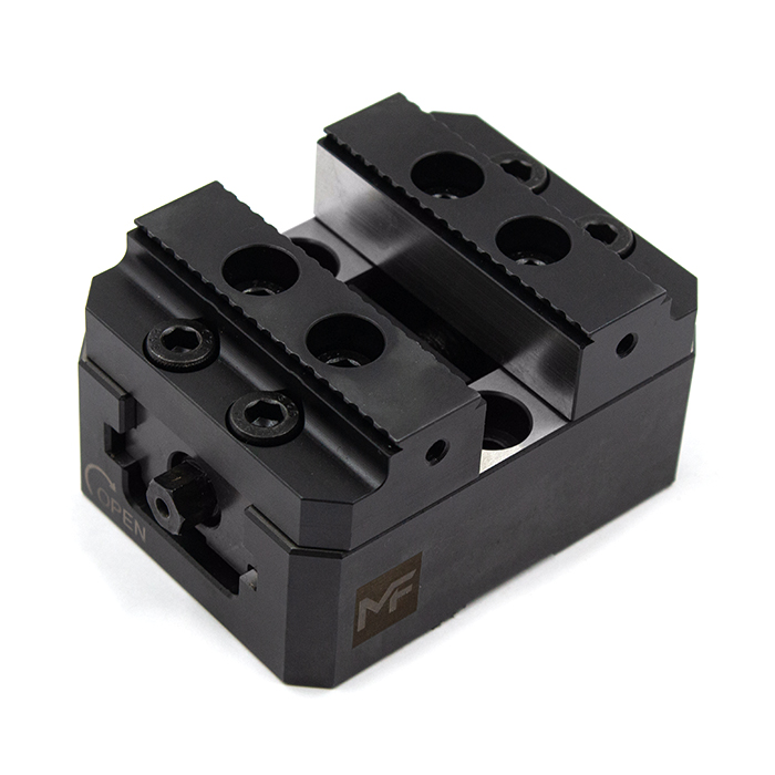 Самоцентрирующие тиски 96A-5036